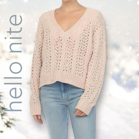 REVOVLE- HELLO NITE Women’s Morocco V-Neck Sweater in the Size Large in Oatmeal - Picture 1 of 16